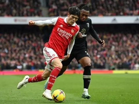 Ngã ngửa vụ Tomiyasu rời Arsenal