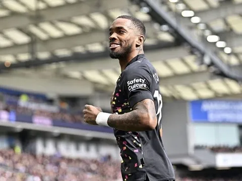 Người dẫn đầu danh sách mua sắm của Chelsea