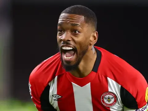 NÓNG! Chelsea không trả 100 triệu bảng cho Toney