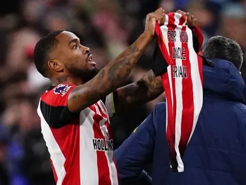 Toney toả sáng trong ngày trở lại Brentford