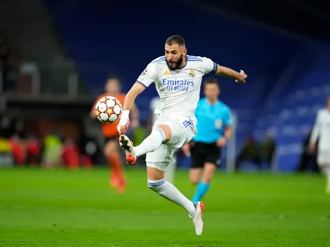 Tống tiền đồng đội, Benzema phải nhận án tù