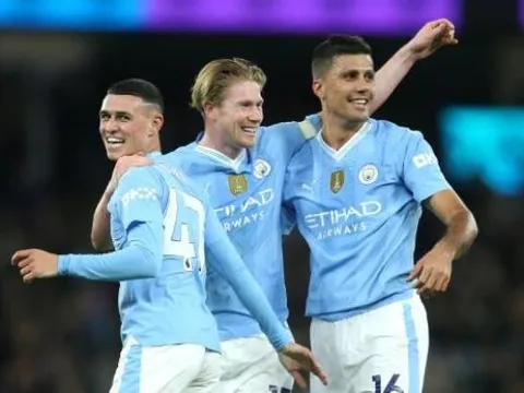 Top 10 tiền vệ hàng đầu Premier League: 2 Bruno; Số 1 quá rõ