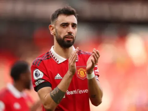 Top 10 tiền vệ xuất sắc nhất Premier League: De Bruyne thứ 2