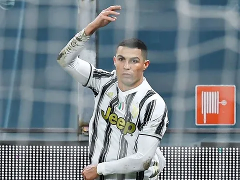 Top 10 "vua dội bom" ở Serie A năm 2020: Ronaldo cho Ibra hít khói