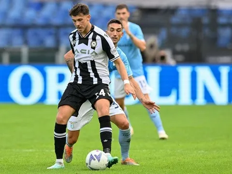 Top 6 Serie A đều đang dõi theo một tiền vệ tài năng