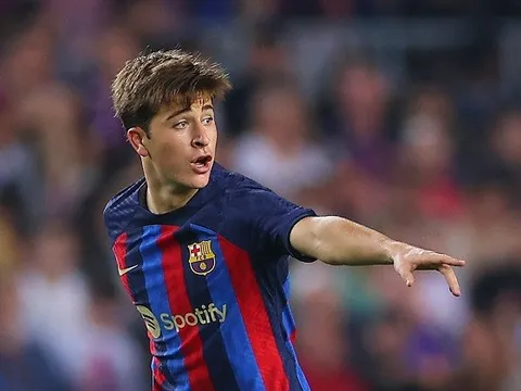 Pablo Torre: "Xavi không nói chuyện quá nhiều với cầu thủ"