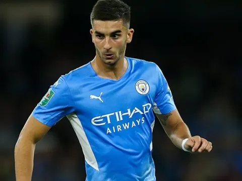 Sao Man City lọt vào tầm ngắm của Barcelona
