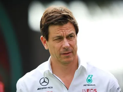 Toto Wolff úp mở về liên minh với Jim Ratcliffe