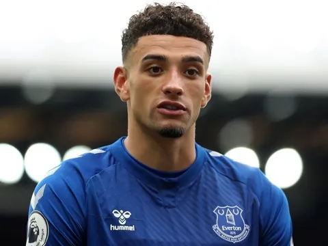 Tottenham cạnh tranh với Newcastle cho sao Everton