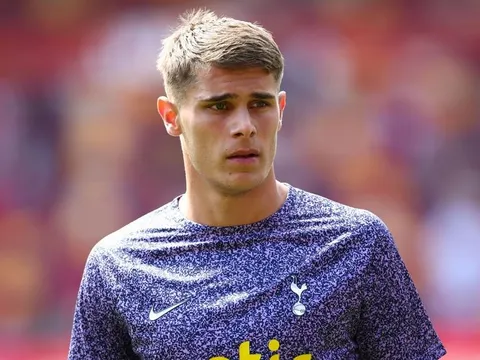 Tottenham đón tin vui nơi trụ cột hàng thủ