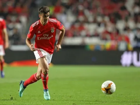 Tottenham rộng cửa có Jota