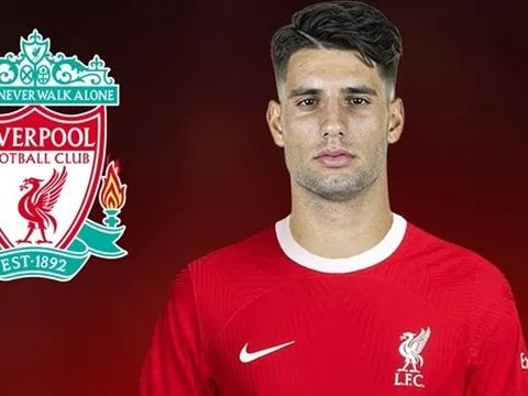 ‘Trai đẹp’ Hungary khiến Liverpool mê mẩn