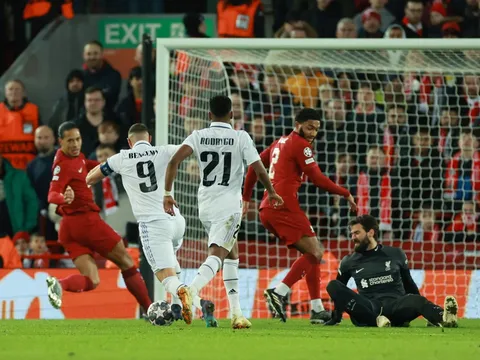 Trận cầu 7 bàn điên rồ, Liverpool lại ôm hận trước Real