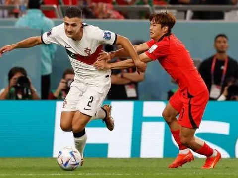 Trận ra mắt World Cup đáng nhớ của Diogo Dalot