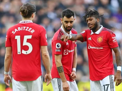 Trận thua Newcastle cho thấy mục tiêu chuyển nhượng ưu tiên của Ten Hag