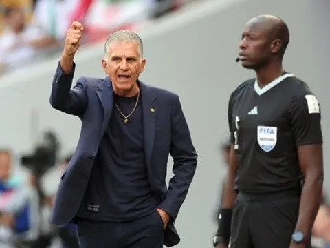 Tranh cãi nảy lửa giữa Queiroz và Klinsmann về Iran ở World Cup