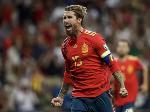 Tranh cãi quanh việc Ramos bị loại khỏi World Cup 2022