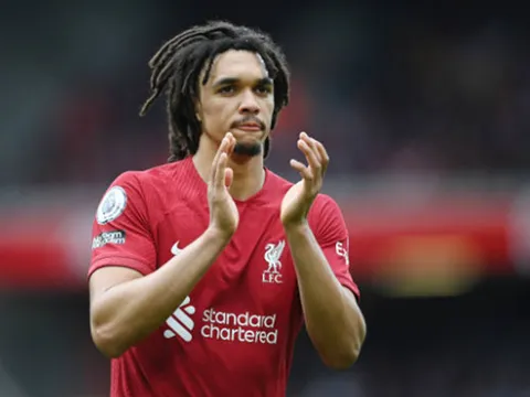 Alexander-Arnold dự đoán đội vô địch: "Tôi sẽ ngạc nhiên"
