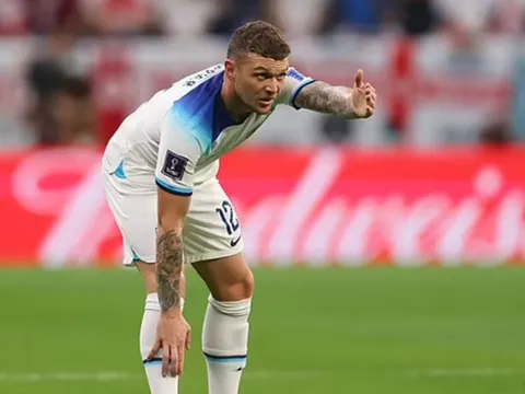 CĐV Tam Sư: "Trippier hoàn toàn tệ hại"