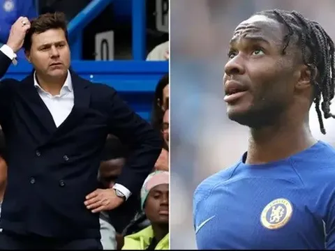 Trò hề xuất hiện tại Chelsea