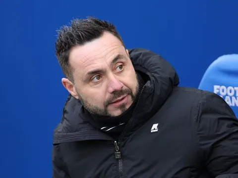 "Trọng tài ở Premier League thật tồi tệ"