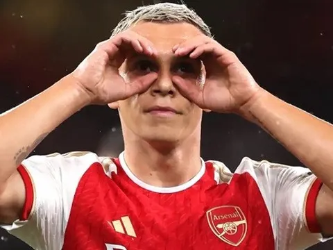 "Trossard chắc chắn phải đá chính trong trận này"