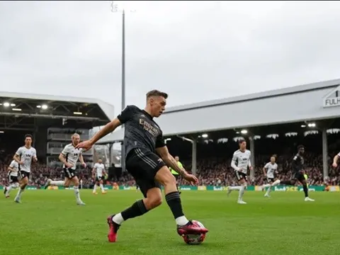 Ferdinand nêu tên bản hợp đồng tuyệt vời của Arsenal