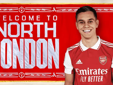 CHÍNH THỨC! Arsenal công bố tân binh đầu tiên, sẵn sàng đối đầu M.U