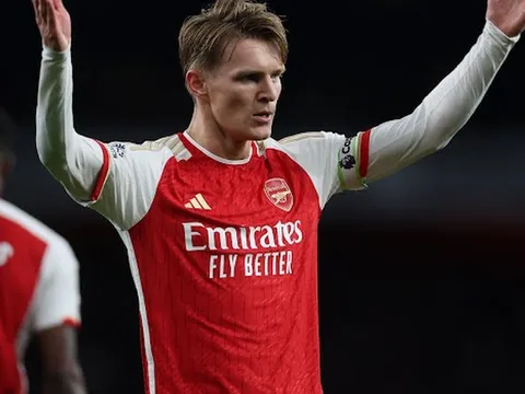 TRỰC TIẾP Arsenal 2-0 Luton (KT): Đội khách bất lực