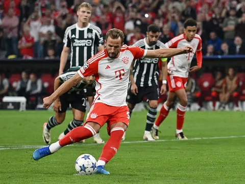 TRỰC TIẾP Bayern Munich 4-3 Man United (KT): Cú đúp của Casemiro là không đủ.