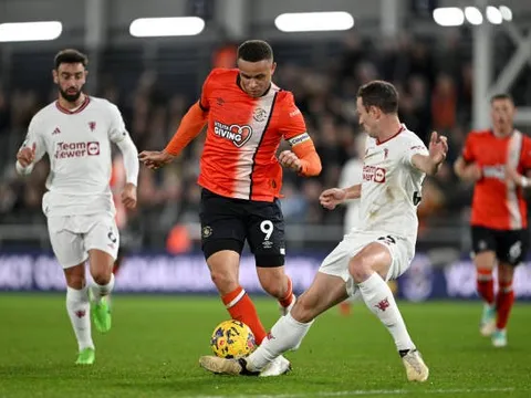 TRỰC TIẾP Luton 1-2 Man Utd: Thắng lợi nghẹt thở (KT)