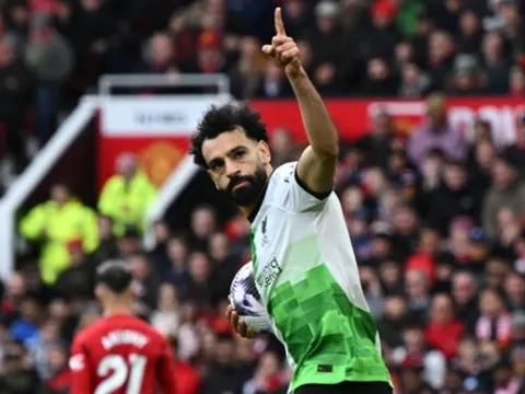 TRỰC TIẾP Manchester United 2-2 Liverpool (KT): Salah quân bình tỷ số