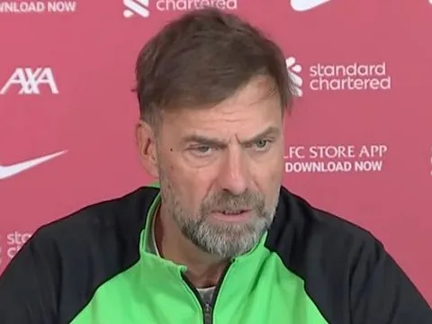 Trước trận Arsenal, Klopp ra nhiệm vụ để soán ngôi Man City