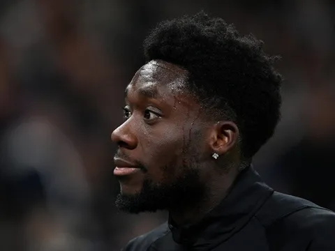 Trưởng tuyển trạch ra mặt, Real đặt giới hạn cho Alphonso Davies