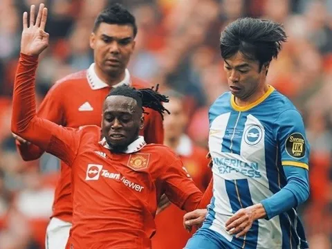 Mitoma nói thẳng 1 câu về trình độ của Wan-Bissaka