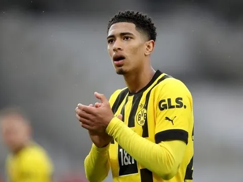 Vụ Bellingham phơi bày nhiều bất đồng giữa Klopp và FSG