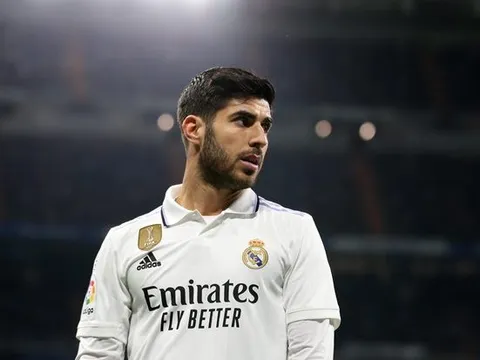 Tức giận Ancelotti, Asensio tìm đường đến Barcelona