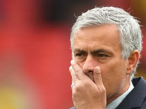 Tuchel đã đúng, người cũ của Chelsea khiến Mourinho ngao ngán