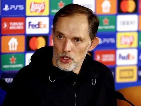 Tuchel giải thích lý do không sử dụng Kane trong trận thua sốc đội hạng 3