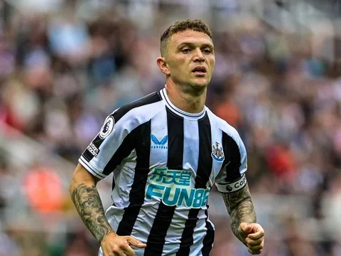 Tuchel úp mở ý định chiêu mộ Trippier