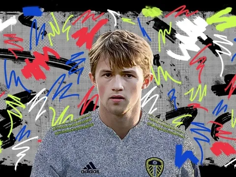 Từng khiến Liverpool đại chiến Chelsea, Joe Gelhardt sẵn sàng đột phá Premier League