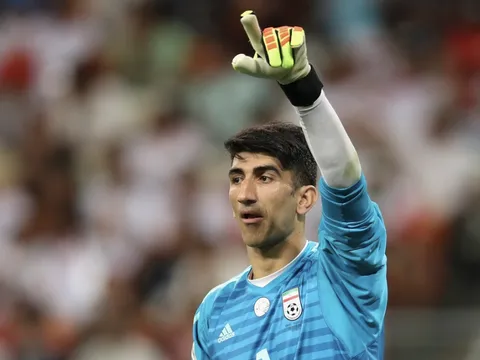 Tuyển Anh cần cẩn trọng với thủ môn kỷ lục gia của Iran