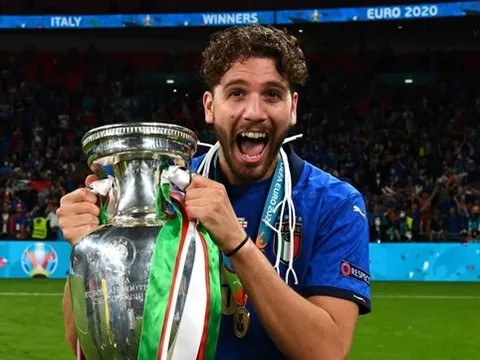 Tuyển Italia gạch tên "công thần": Bài học cần thiết cho những người trẻ