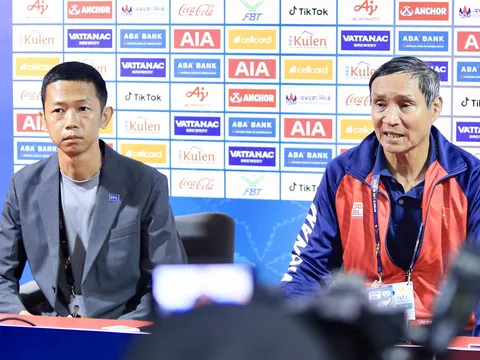 Tuyển nữ thua Philippines, HLV Mai Đức Chung tiết lộ kế hoạch bán kết