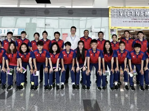 Tuyển nữ Việt Nam lên đường dự ASIAD 19, HLV Mai Đức Chung hé lộ điều tiếc nuối