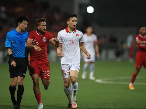 Tuyển Việt Nam chia điểm Singapore: Tiến Linh gây thất vọng