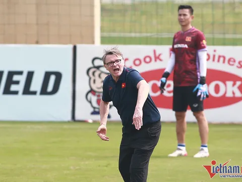 Tuyển Việt Nam: Chờ HLV Troussier kết hợp cũ và mới