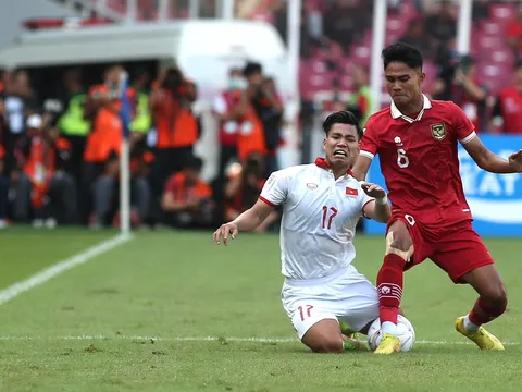 "Tuyển Việt Nam chơi không hay nhưng hợp lý"