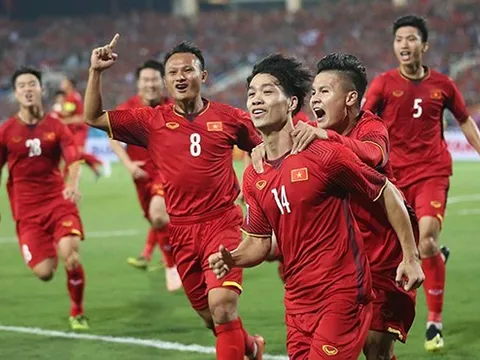 Tuyển Việt Nam: Công Phượng, Quang Hải từ không thể đến có thể