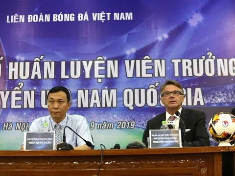 Tuyển Việt Nam: VFF nhìn xa, chờ tài HLV Philippe Troussier phát huy